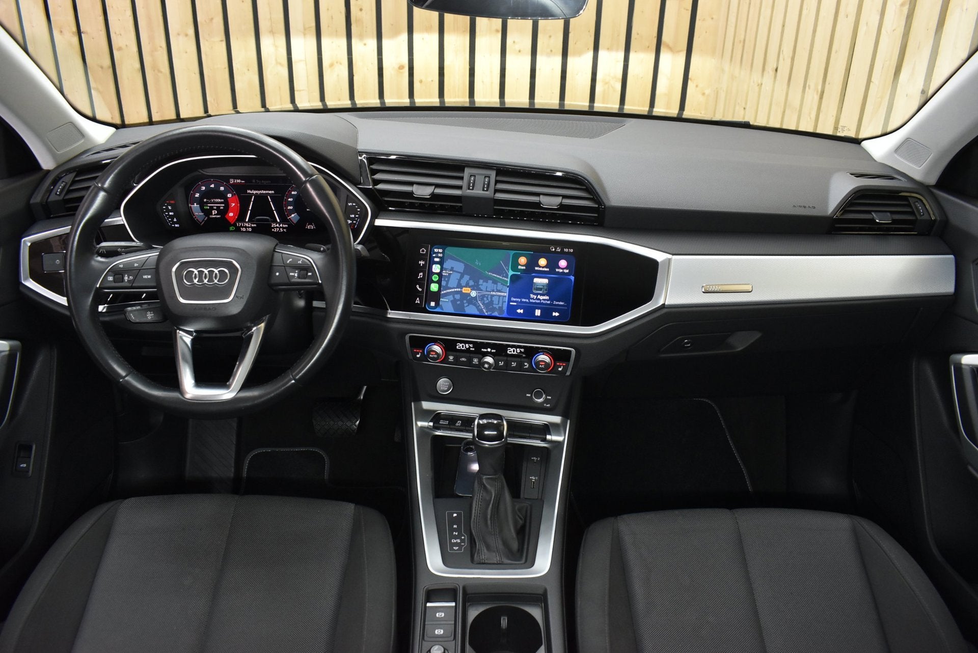 Audi Q3 35 TFSI Advanced Pro Line Plus Clima Apple carplay K, Auto's, Stof, Euro 6, 4 cilinders, Bedrijf