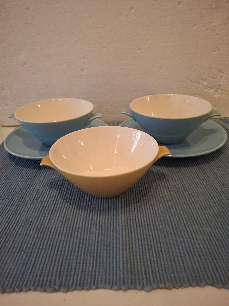 Villeroy & Boch - 2 pastelblauwe soepkommen met schotels, Ophalen of Verzenden