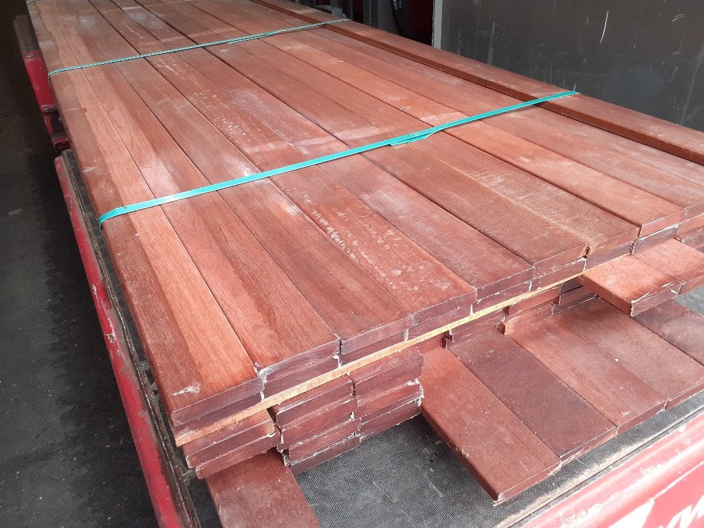 Partij hardhout vlonderplanken 318 stuks lengte 215 en 275cm, Planken, Nieuw, Ophalen of Verzenden, Hardhout