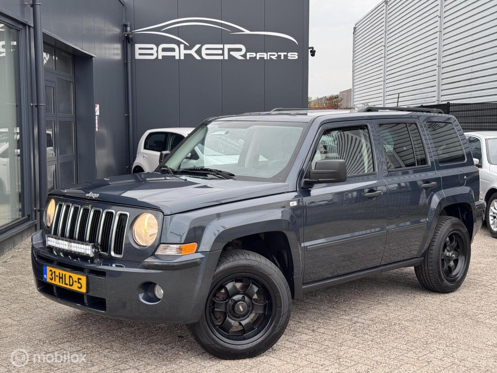 Jeep Patriot 2.4 Sport ~ Leder ~ Airco ~, Auto's, 450 kg, Gebruikt, 4 cilinders, 1465 kg