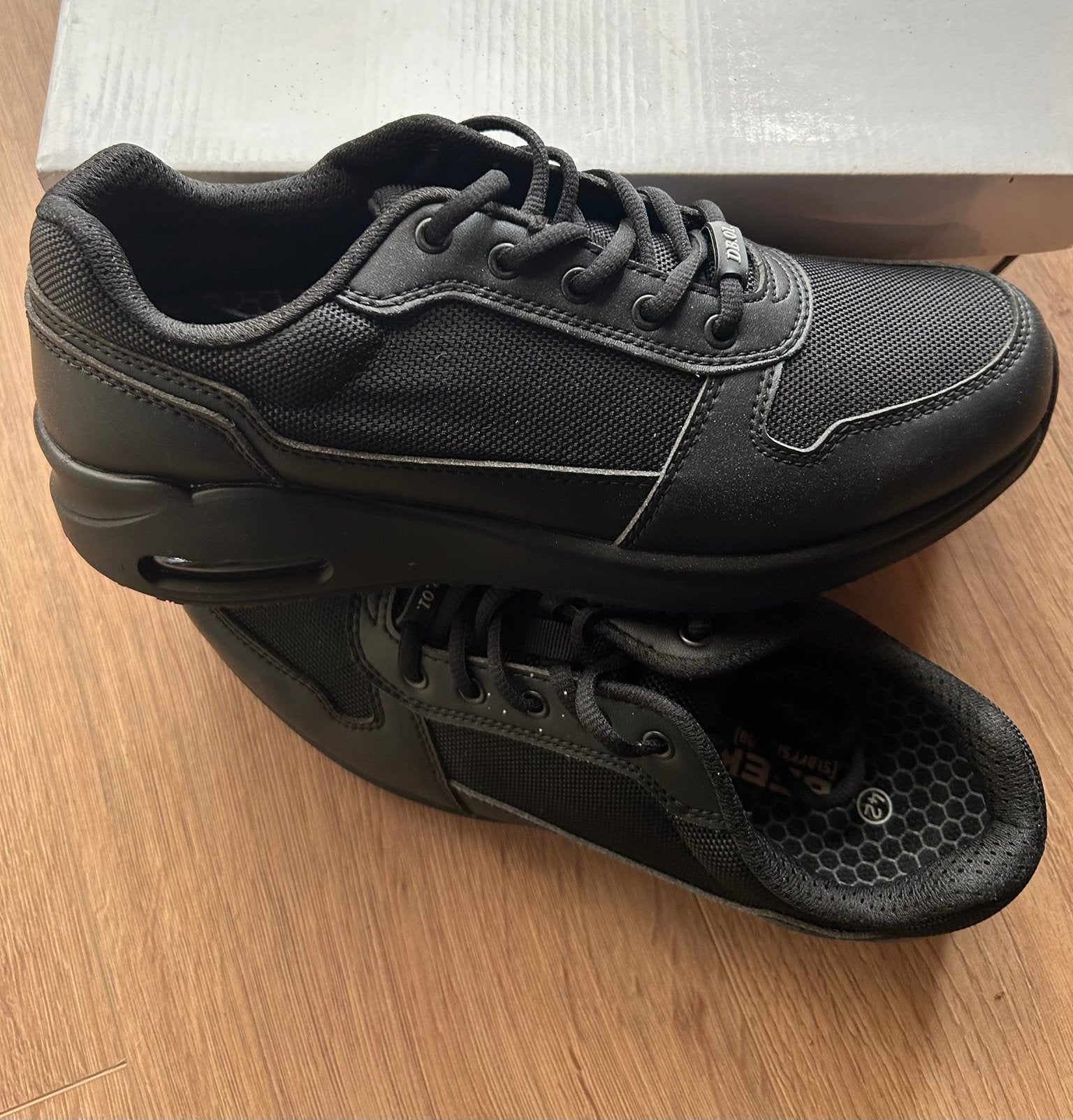 Nieuwe Emma werkschoenen maat 42, zwart, Verzenden, Zwart, Nieuw, Werkschoenen