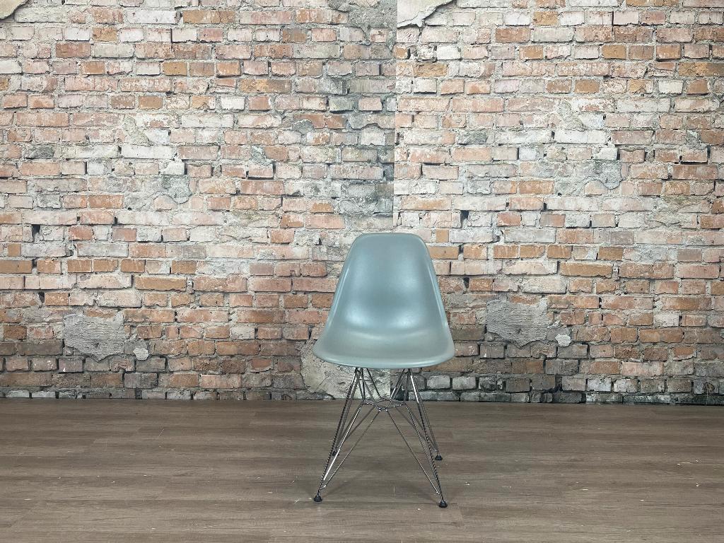 Vitra DSR grijs bij TheReSales, Ophalen, Drie, Design, Zo goed als nieuw