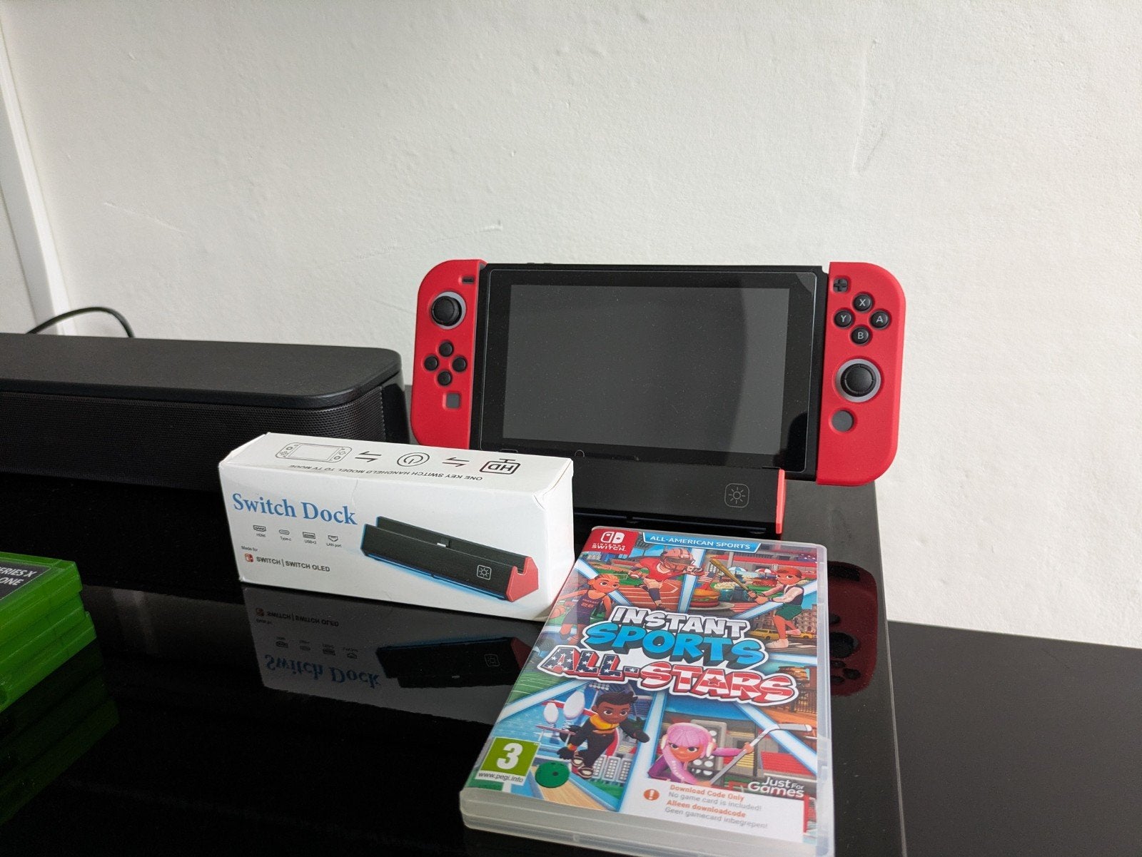 Nintendo Switch V2 model, Met 2 controllers, Zo goed als nieuw, Met games, Ophalen