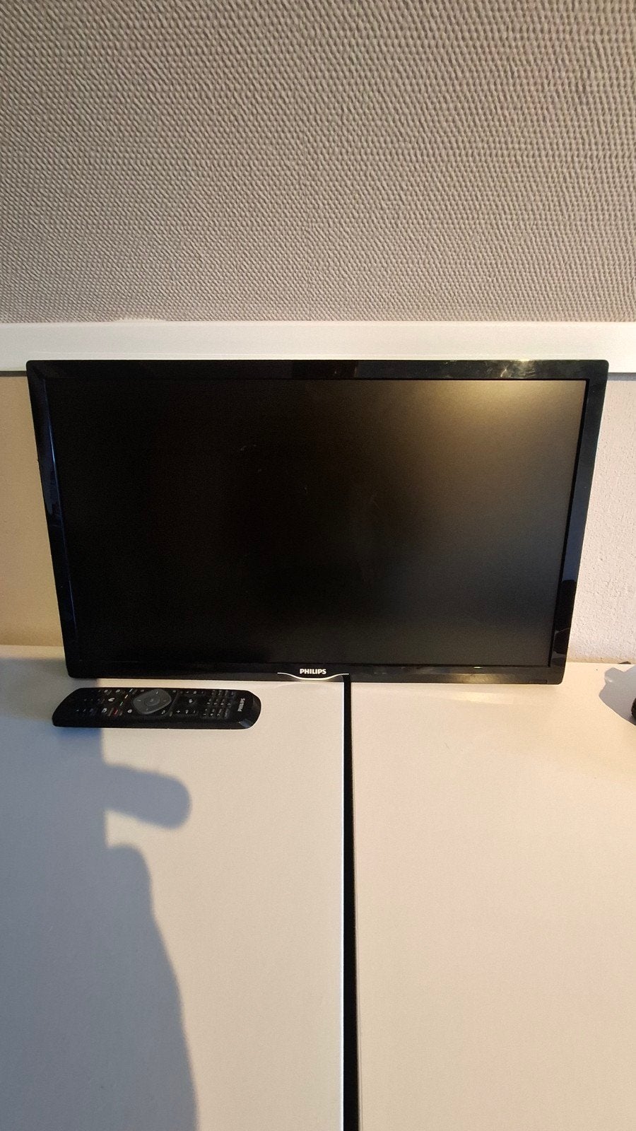 Philips 22 inch TV met DVD-speler en films, Ophalen, Philips, 40 tot 60 cm, Full HD (1080p)