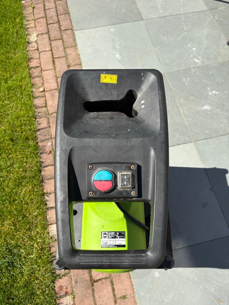 Florabest elektrische hakselaar met opvangbak, Tuin en Terras, Hakselaars, Ophalen, Gebruikt, Elektrisch, Met opvangbak