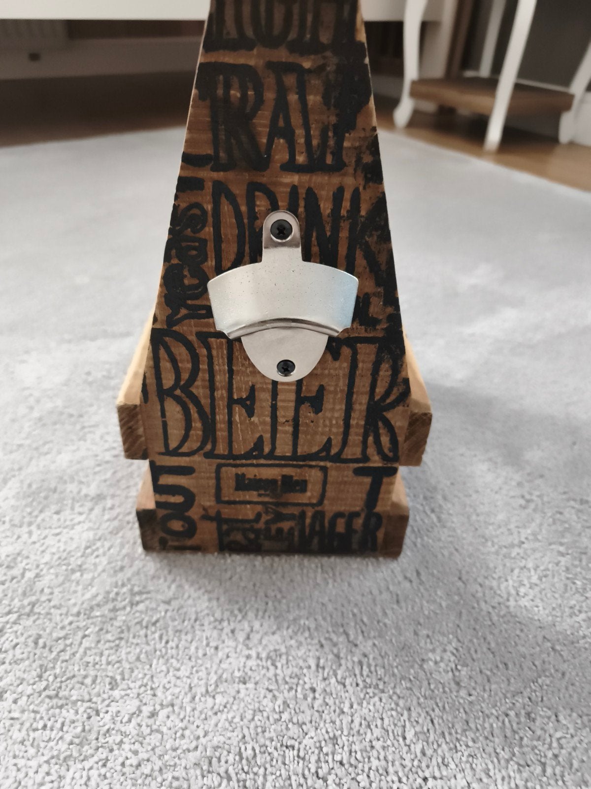 Houten bierdrager met flesopener, Gebruikt, Ophalen of Verzenden, Bruin, Vintage