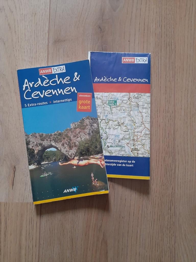 Reisgids ANWB extra Ardèche & Cevennen Frankrijk, Gelezen, Europa, Ophalen of Verzenden, Reisgids of -boek