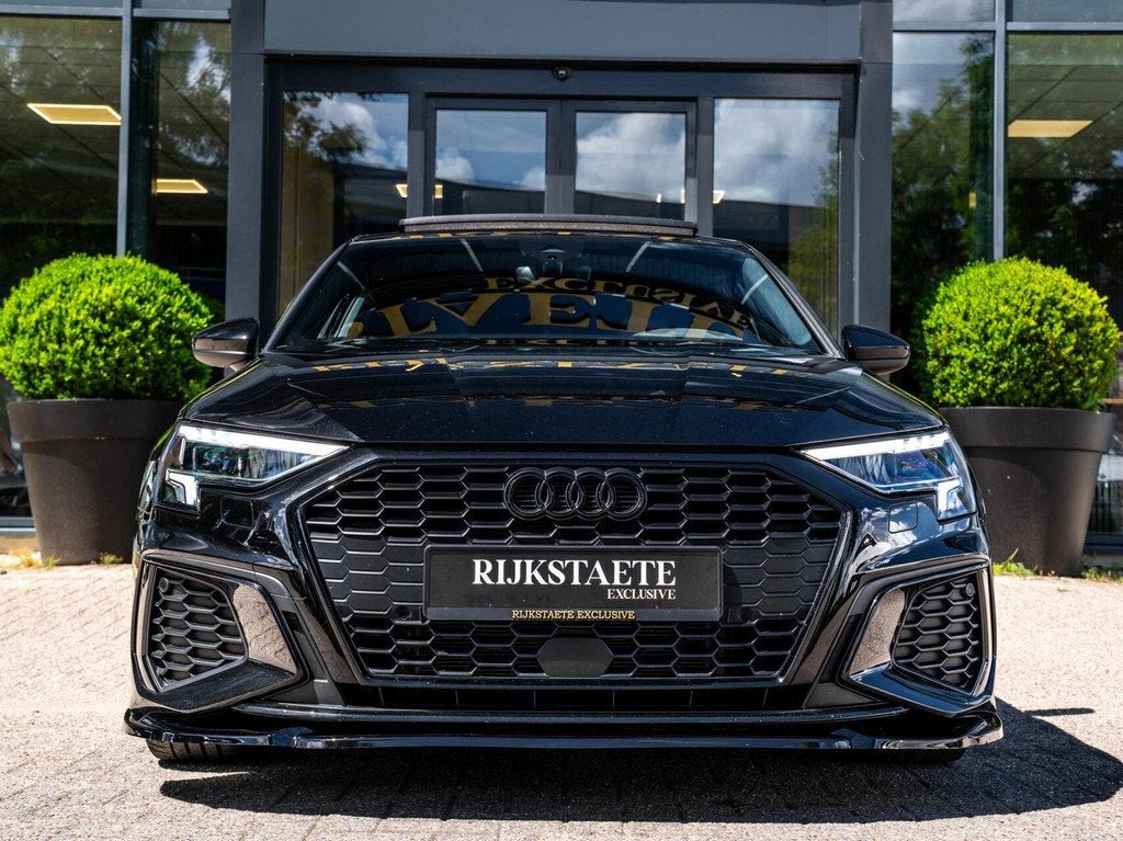 Audi A3 Sportback 35 TFSI S-LINE|PANO|SFEERVERL.|ACC|S3-LOOK, Auto's, Audi, 4 cilinders, 150 pk, Leder en Stof, Zwart