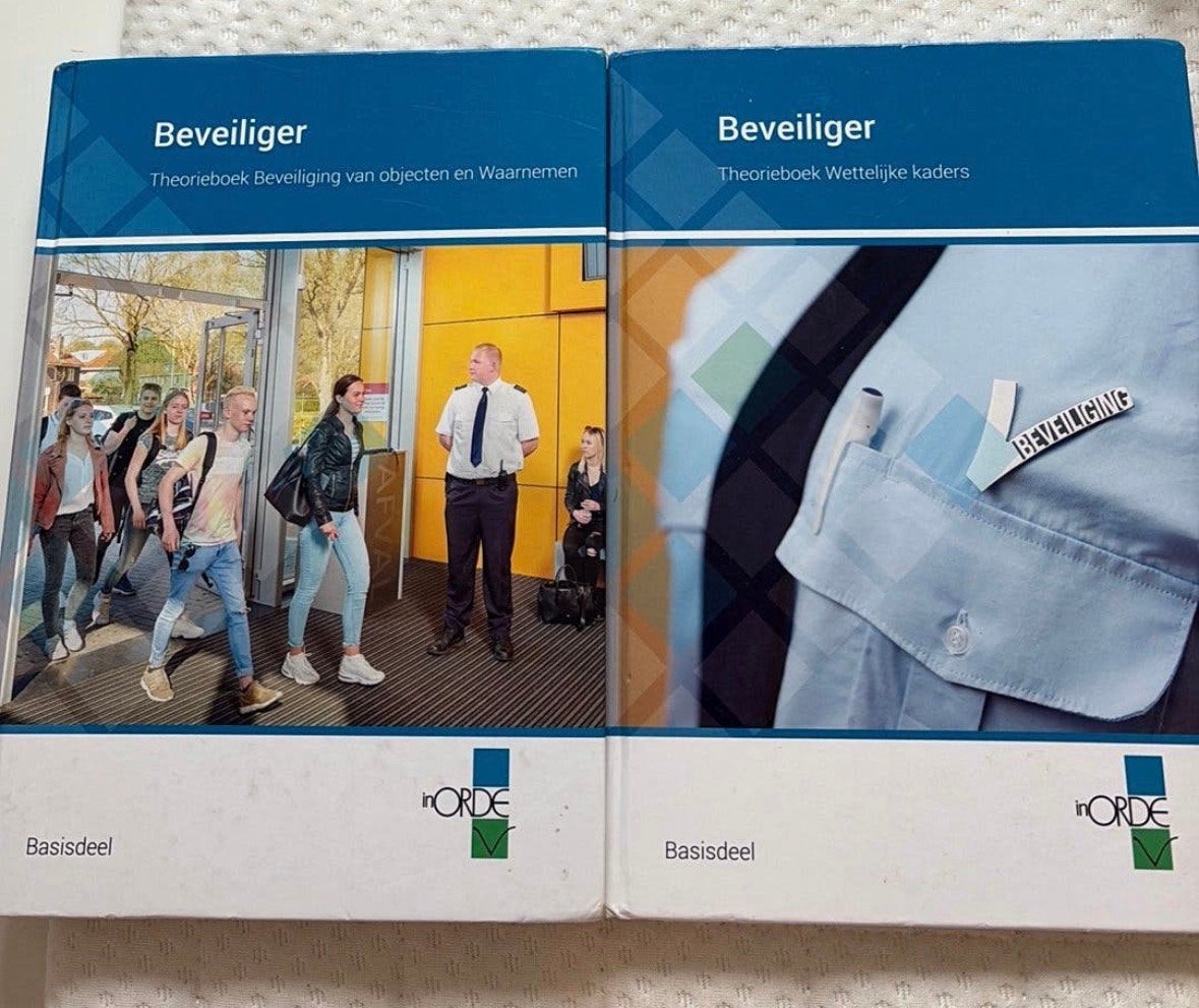 Beveiliging boeken theorie, Ophalen of Verzenden, Zo goed als nieuw, Overige niveaus, Nederlands