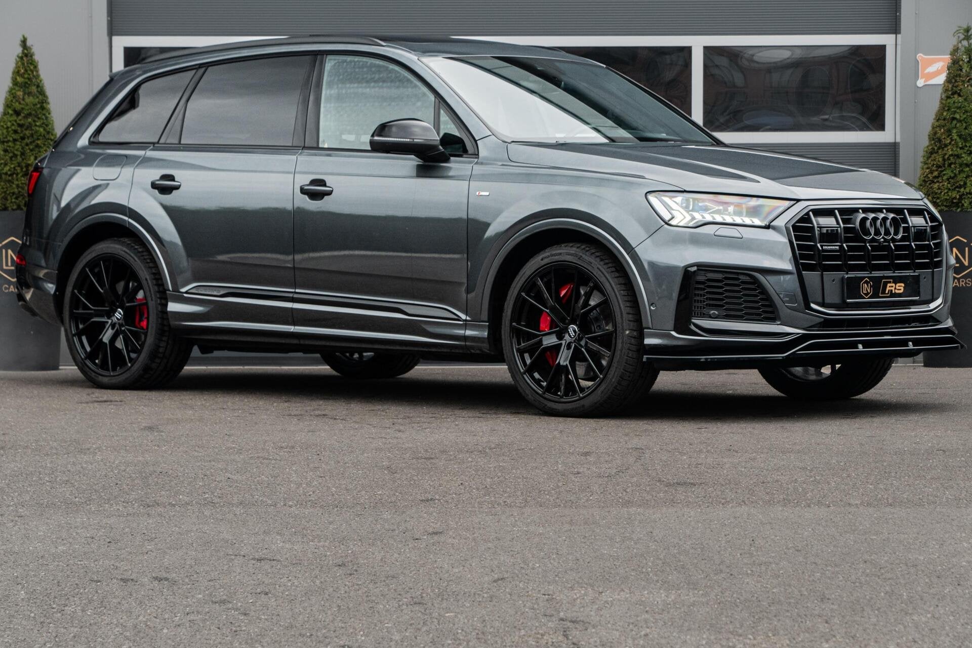 Audi Q7 60 TFSI e quattro Competition |Pano|Sfeerverlichting, Auto's, Audi, Automaat, Gebruikt, 2995 cc, Met garantie (alle)