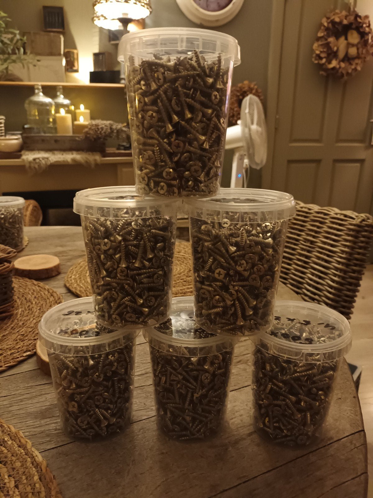 Box: 500x Spaanplaatschroeven 4,5 x 25 mm (Gebrem, Ophalen, Nieuw, Schroeven
