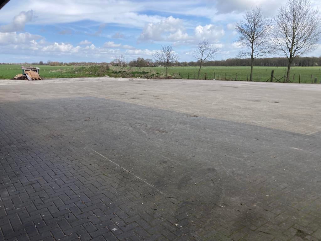 Opslagterrein buitenterrein 1500 m², Ophalen, Nieuw
