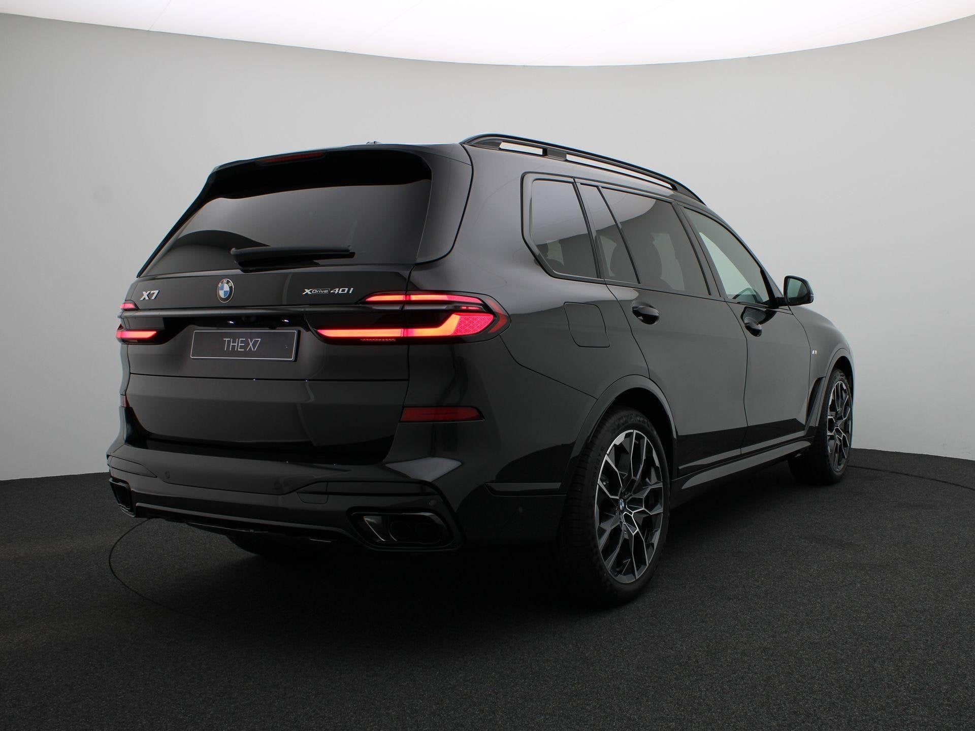 BMW X7 xDrive40i | M Sportpakket Pro | Comfort | Exclusive P, Auto's, Automaat, Stof, Verwarming stoelen achter, 7 stoelen