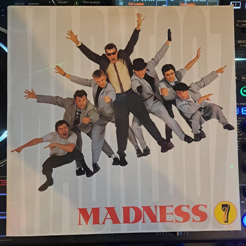 Madness - 7 (Vinyl Album) - Ska/Pop Klassieker, Ophalen of Verzenden, Zo goed als nieuw, 12 inch