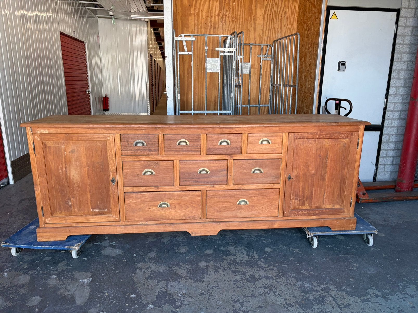 Dressoir teak met 9 grote lades een top kast klaar voor kans, Gebruikt, Teakhout, Met lade(s), Ophalen of Verzenden
