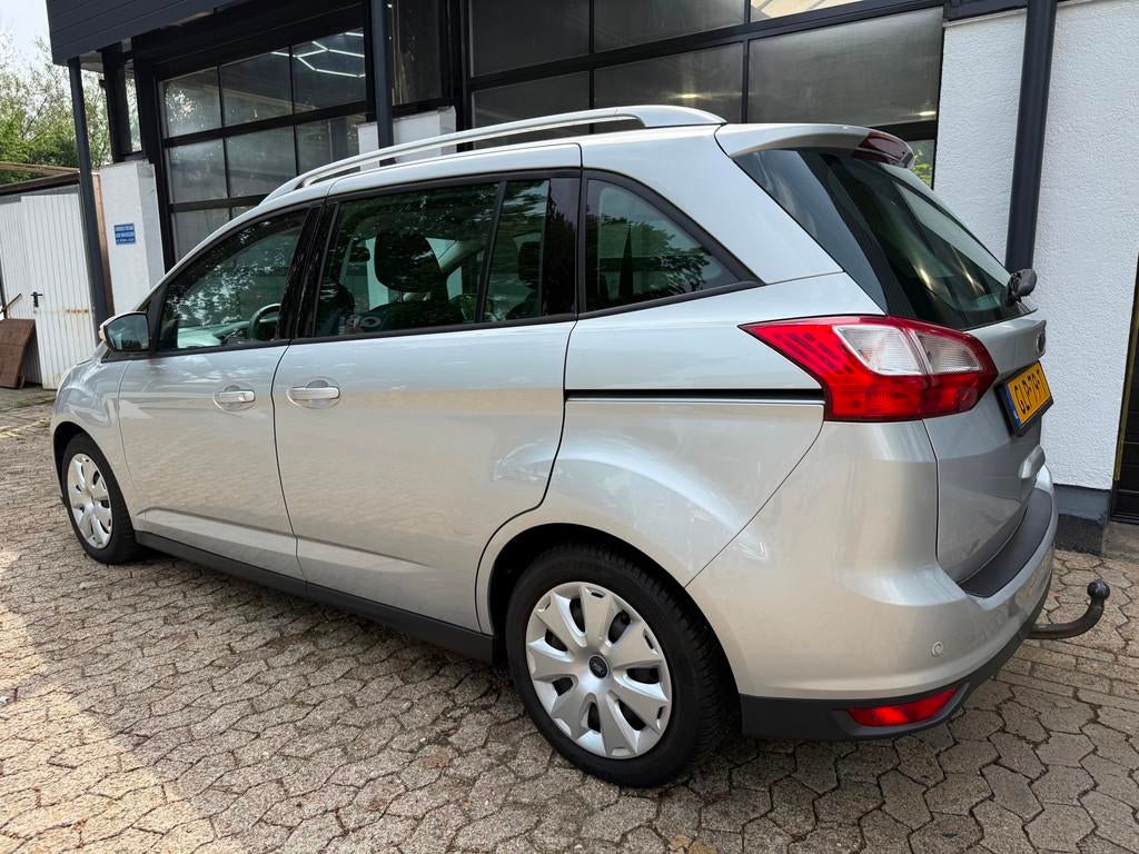 Ford GRAND C-MAX 1.0 Edition *PDC*Airco*Cruise*Nieuwe Apk*Aa, Auto's, Ford, Voorwielaandrijving, Gebruikt, Zwart, Bedrijf