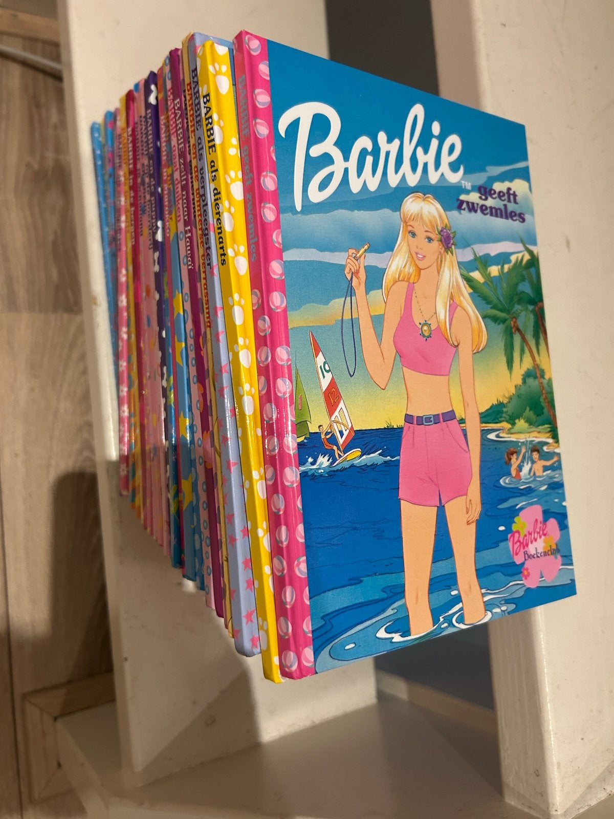 Grote collectie Barbie boeken - 30 stuks, Ophalen of Verzenden, Gelezen, Fictie
