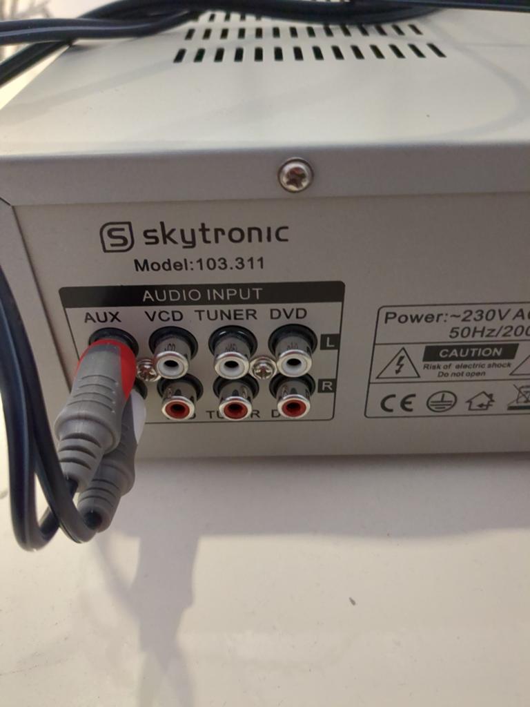 Skytronic Surround Power Amplifier - Model 103.311, Minder dan 60 watt, Ophalen, Overige merken, Gebruikt