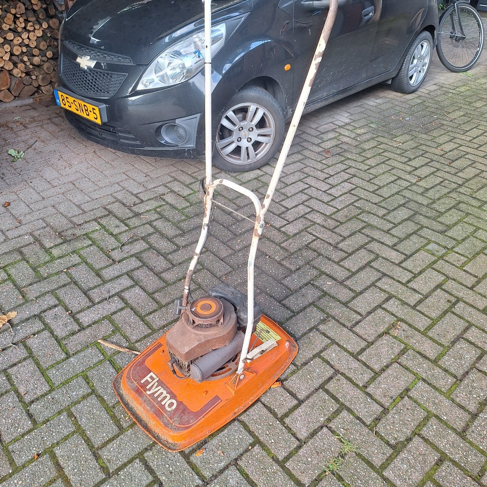 Flymo benzine zweefmaaier - Defect, Ophalen, Gebruikt, Minder dan 30 cm, Flymo