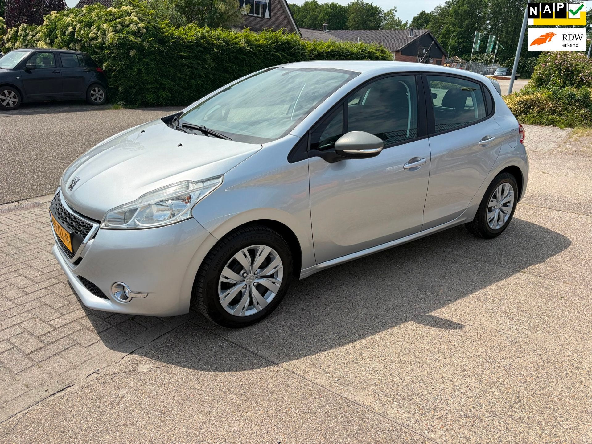 Peugeot 208 1.2 VTi Access