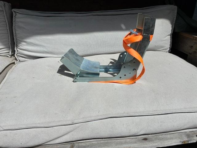 steady stand - wielklem voor motor, Ophalen, Zo goed als nieuw