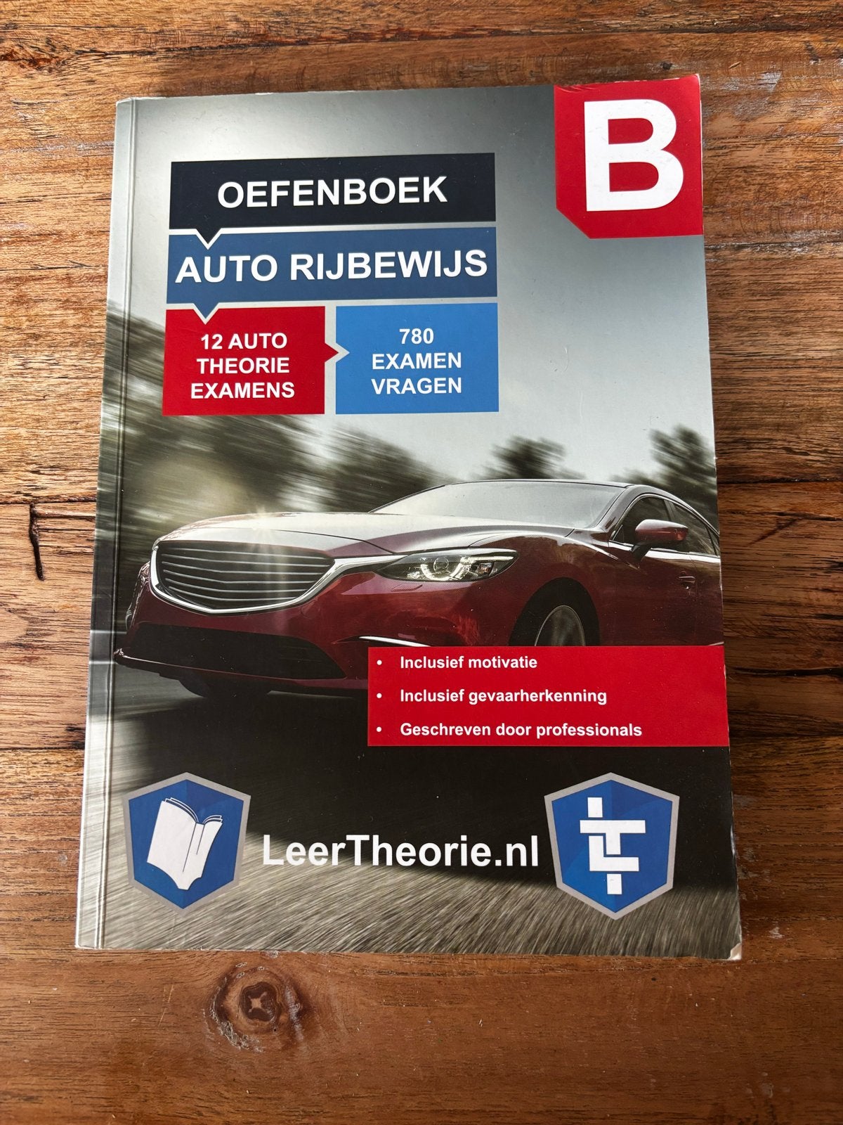 5 boeken auto theorie, Ophalen of Verzenden, Gelezen, Algemeen