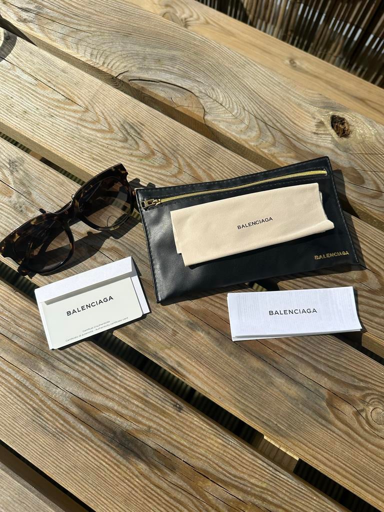 Balenciaga zonnebril dames BA 60F 52P, Sieraden, Tassen en Uiterlijk, Zonnebrillen en Brillen | Dames, Zonnebril, Bruin, Nieuw