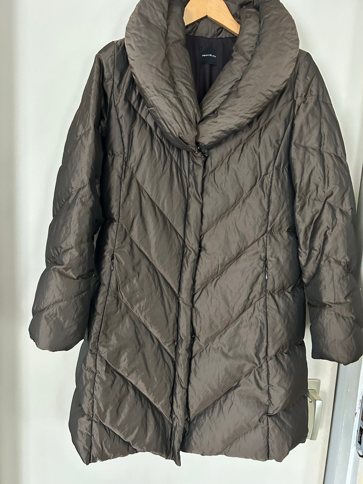 Bruine gewatteerde winterjas met grote kraag - Maat 42, Ophalen of Verzenden, Zo goed als nieuw, Maat 42/44 (L), Bruin