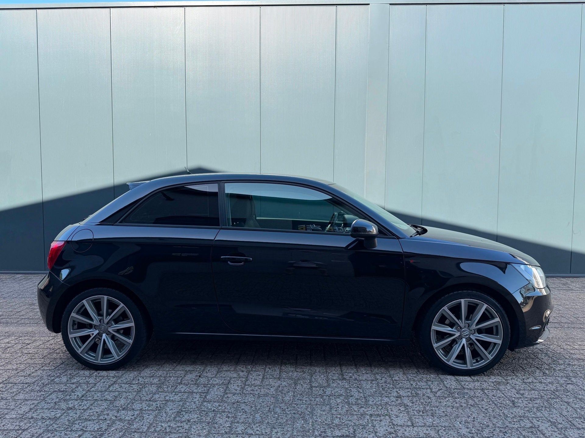 Audi A1 1.2 TFSI Navi|StoelVW|Cruise Control|Airco|PDC, Voorwielaandrijving, Euro 5, 86 pk, 4 cilinders