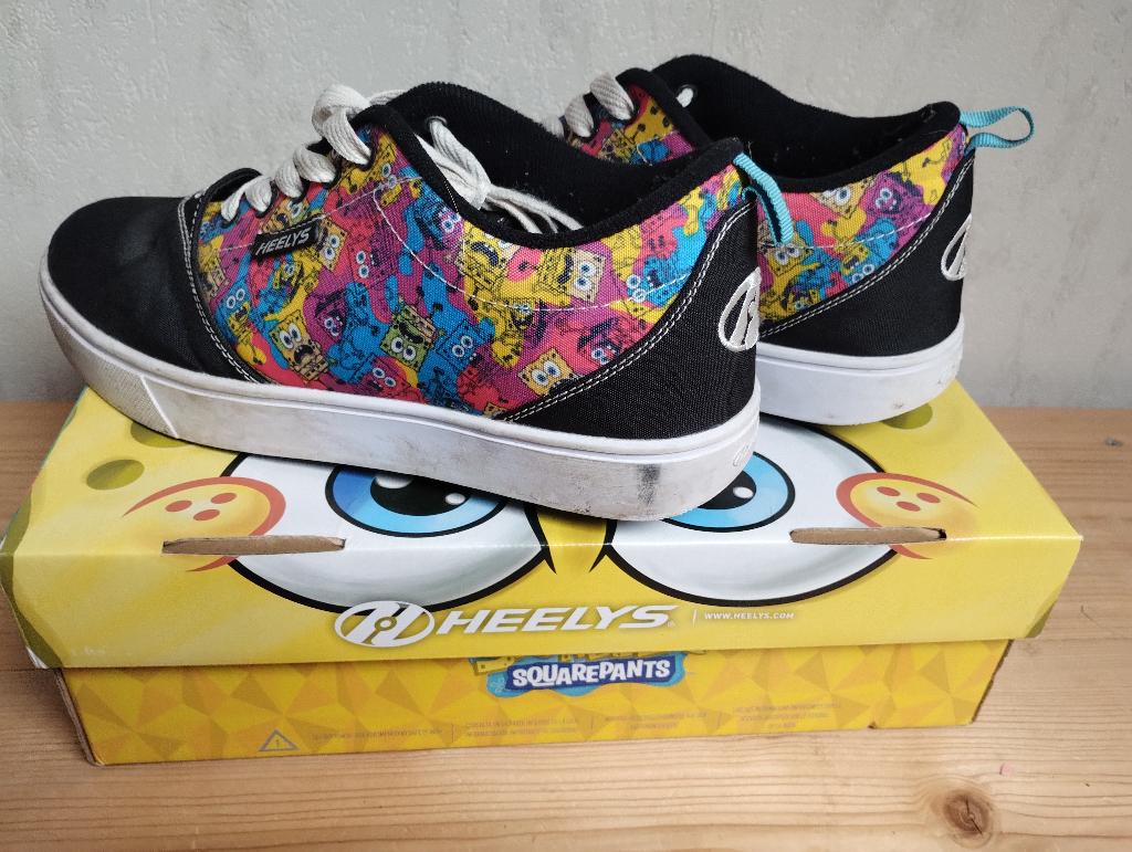 Heelys Spongebob Pro 20 Prints schoenen.  maat 43, Sport en Fitness, Skeelers, Gebruikt, Overige typen, Ophalen, Overige merken