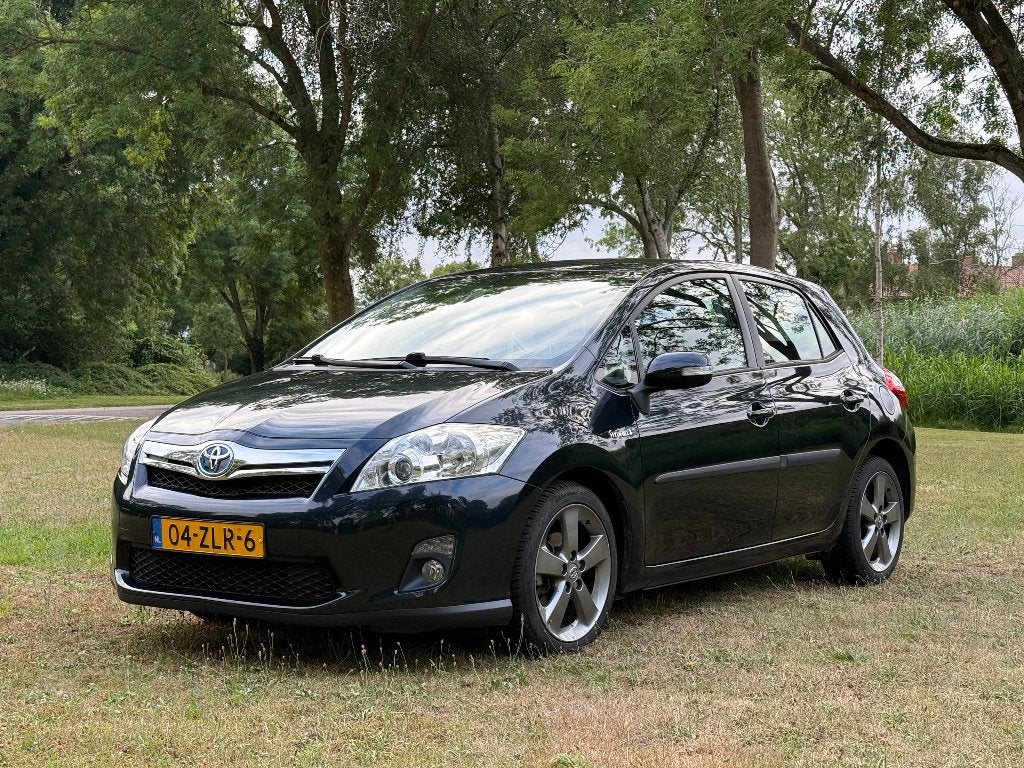 Toyota Auris 1.8 Full Hybrid Carplay + Audio Upgrade, Auto's, Origineel Nederlands, 75 €/maand, 25 km/l, Auris