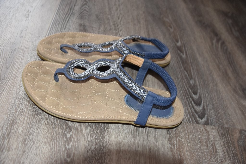 Donkerblauwe teenslipper van Kelly Jo, Kelly Jo, Blauw, Zo goed als nieuw, Sandalen of Muiltjes