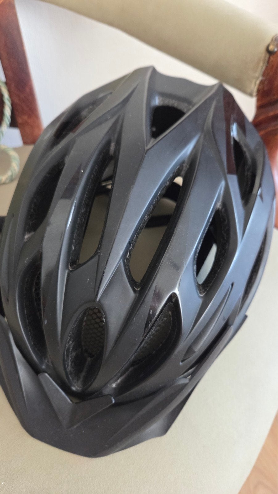 Zwarte fietshelm., Ophalen, Gebruikt, Heer, Cannondale, Merida, Elite, Cube
