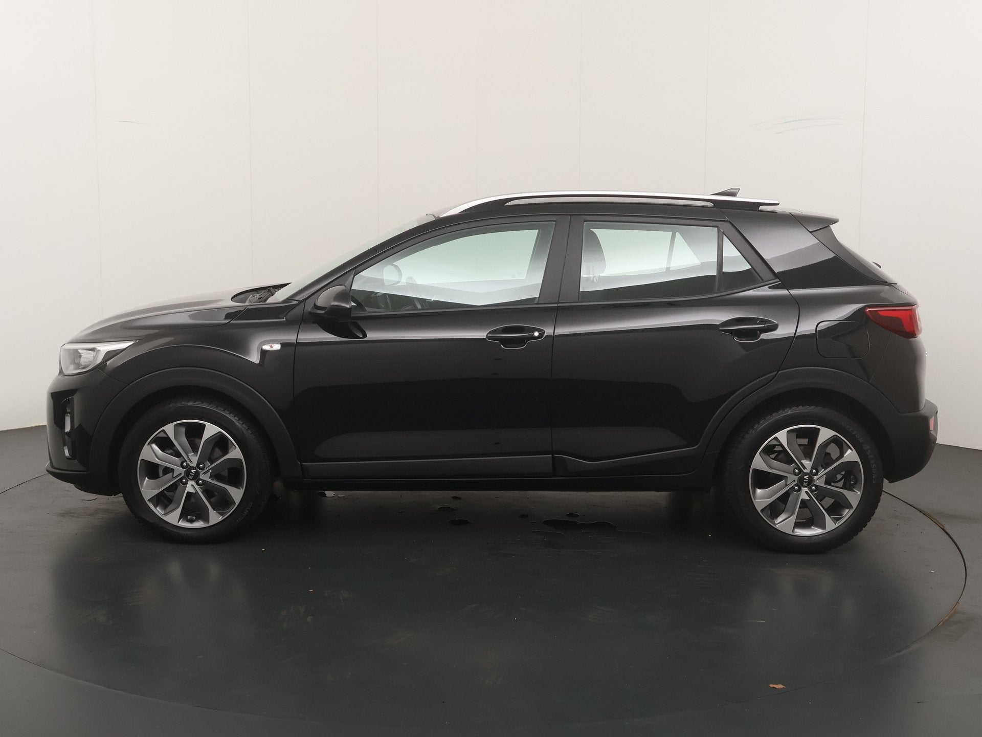 Kia Stonic 1.0 T-GDi 100 pk DynamicLine | 4 seiz. banden | N, Dealer onderhouden, Gebruikt, Origineel Nederlands, Bedrijf