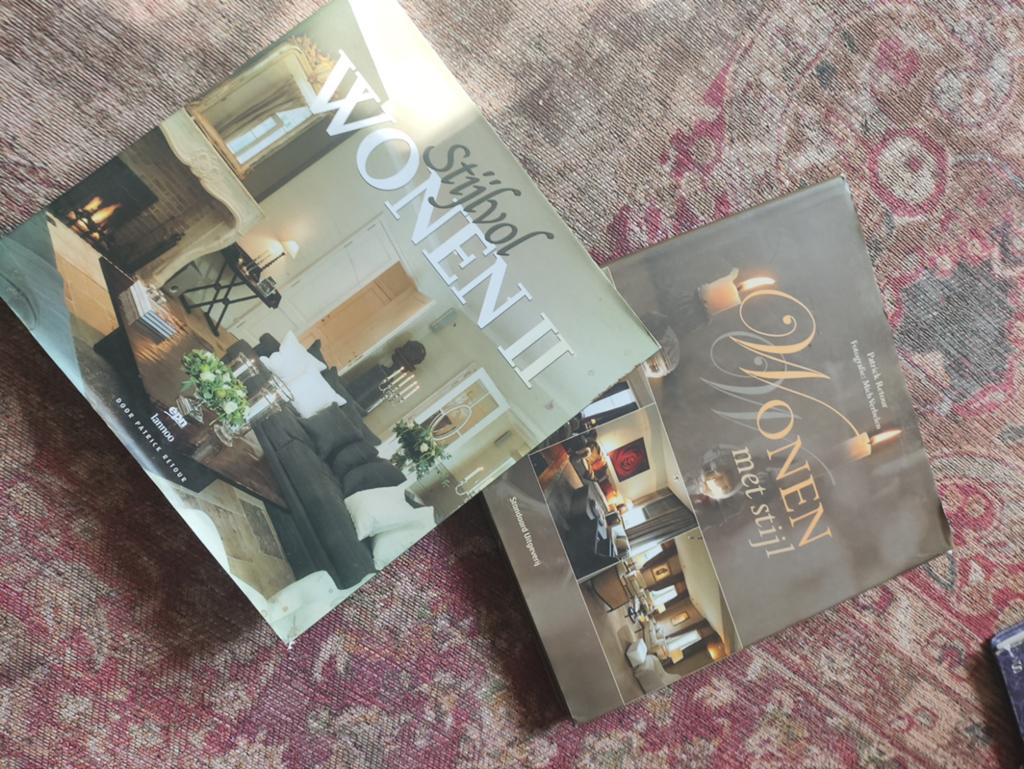 Wonen met Stijl & Stijlvol Wonen II - Interieurboeken, Ophalen of Verzenden, Gelezen, Diverse auteurs, Interieur en Design
