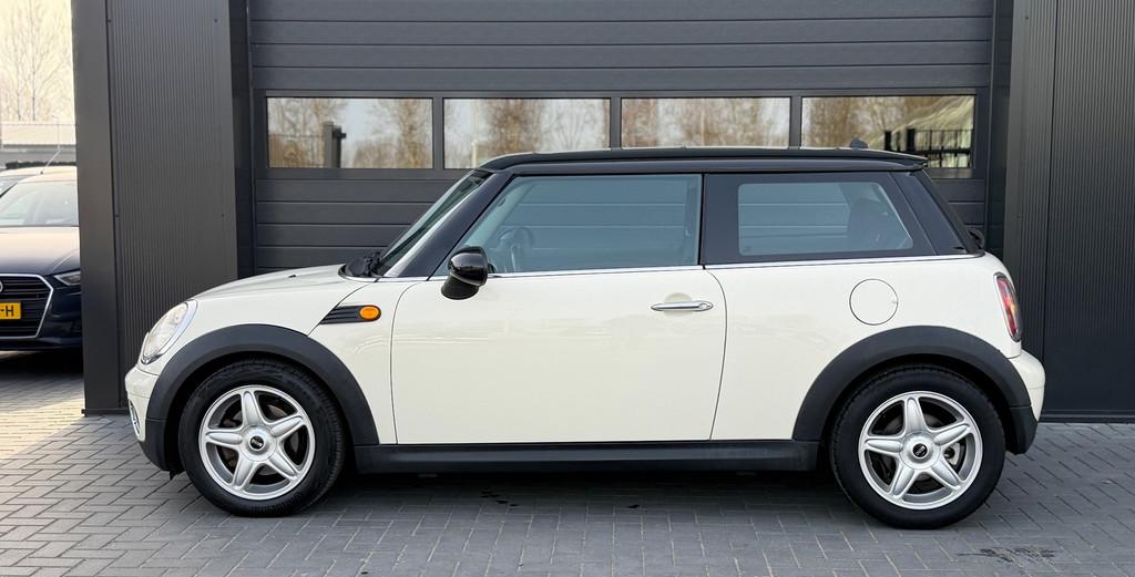 Mini Mini 1.6 Cooper Pepper Automaat|Airco, Auto's, 15 km/l, Gebruikt, 750 kg, 4 cilinders