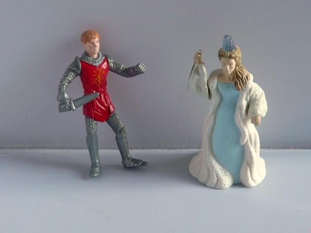 McDonalds 2005 # Narnia (2 stuks), Ophalen of Verzenden, Overige figuren, Zo goed als nieuw, Beeldje of Figuurtje