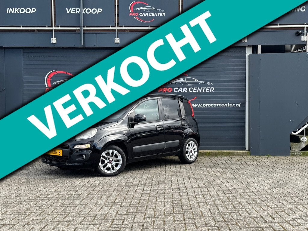 Fiat Panda 0.9 TwinAir Lounge CLIMATE|CRUISE|EL.RAMEN|NAP|LM, Voorwielaandrijving, Euro 5, Panda, Zwart