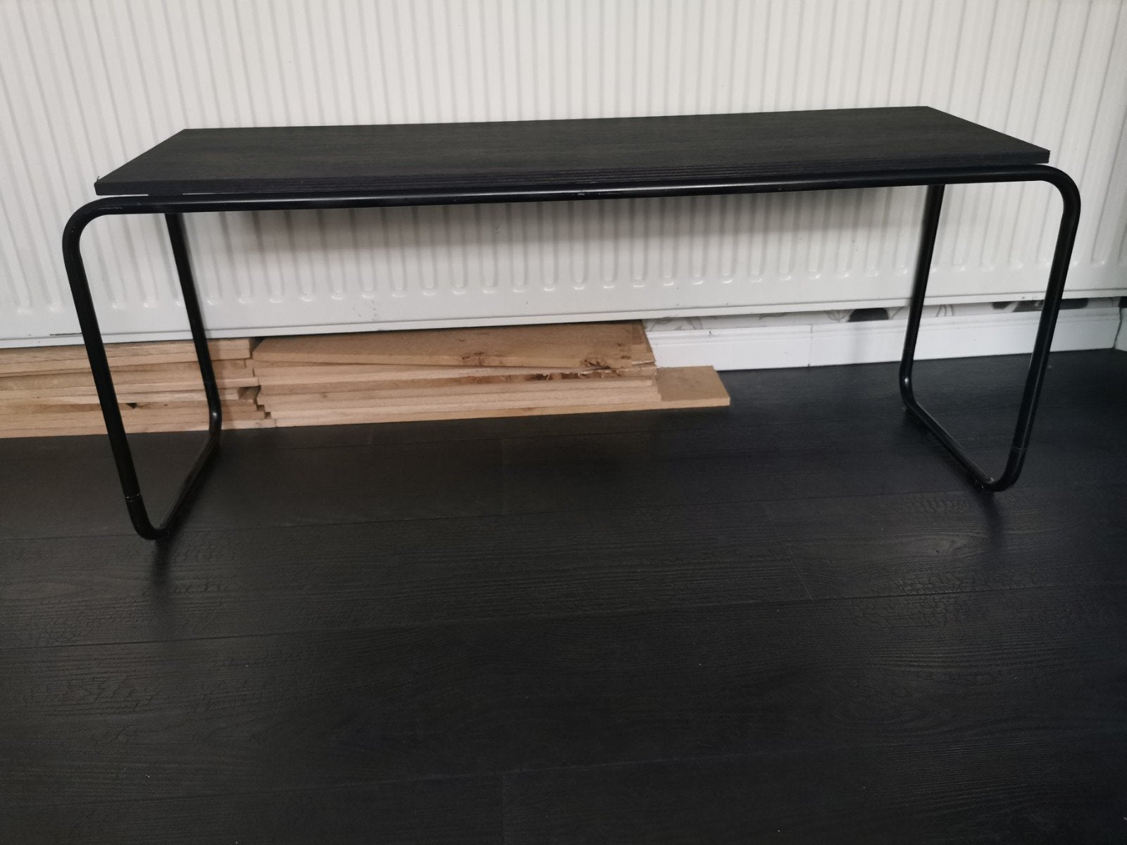 Bijzettafel, salontafel, plantentafel, bankje zwart buizenfr, Minder dan 45 cm, Gebruikt, Ophalen of Verzenden, 75 cm of meer