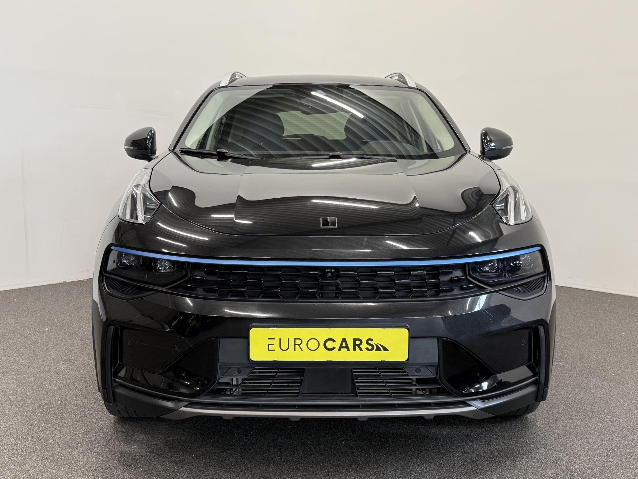 Lynk & Co 01 1.5 Panoramadak Navigatie Apple CarPlay Android, Stof, Gebruikt, Euro 6, Zwart