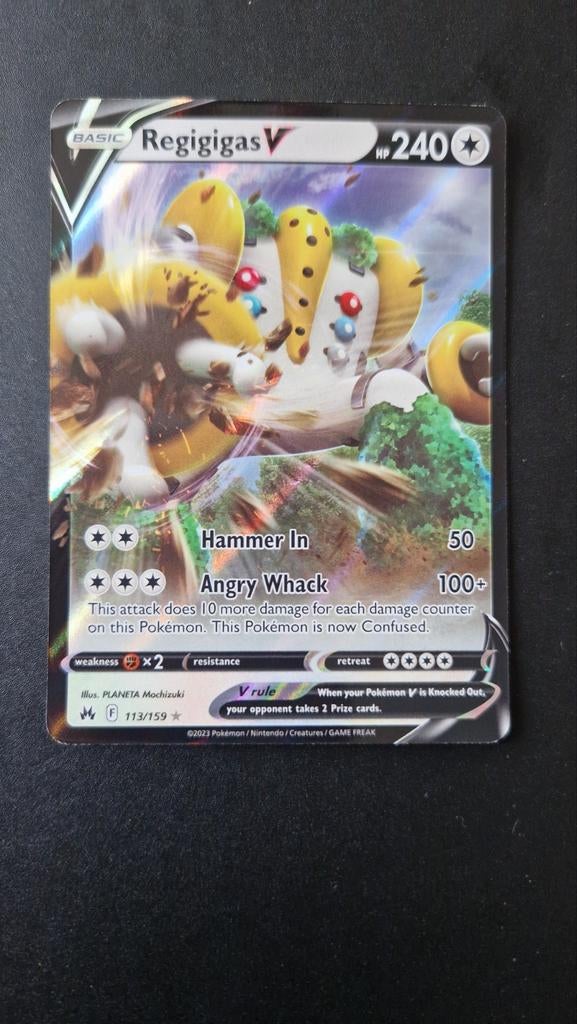 Regigigas V 113/159 Crown Zenith Pokemon, Ophalen of Verzenden, Zo goed als nieuw, Losse kaart