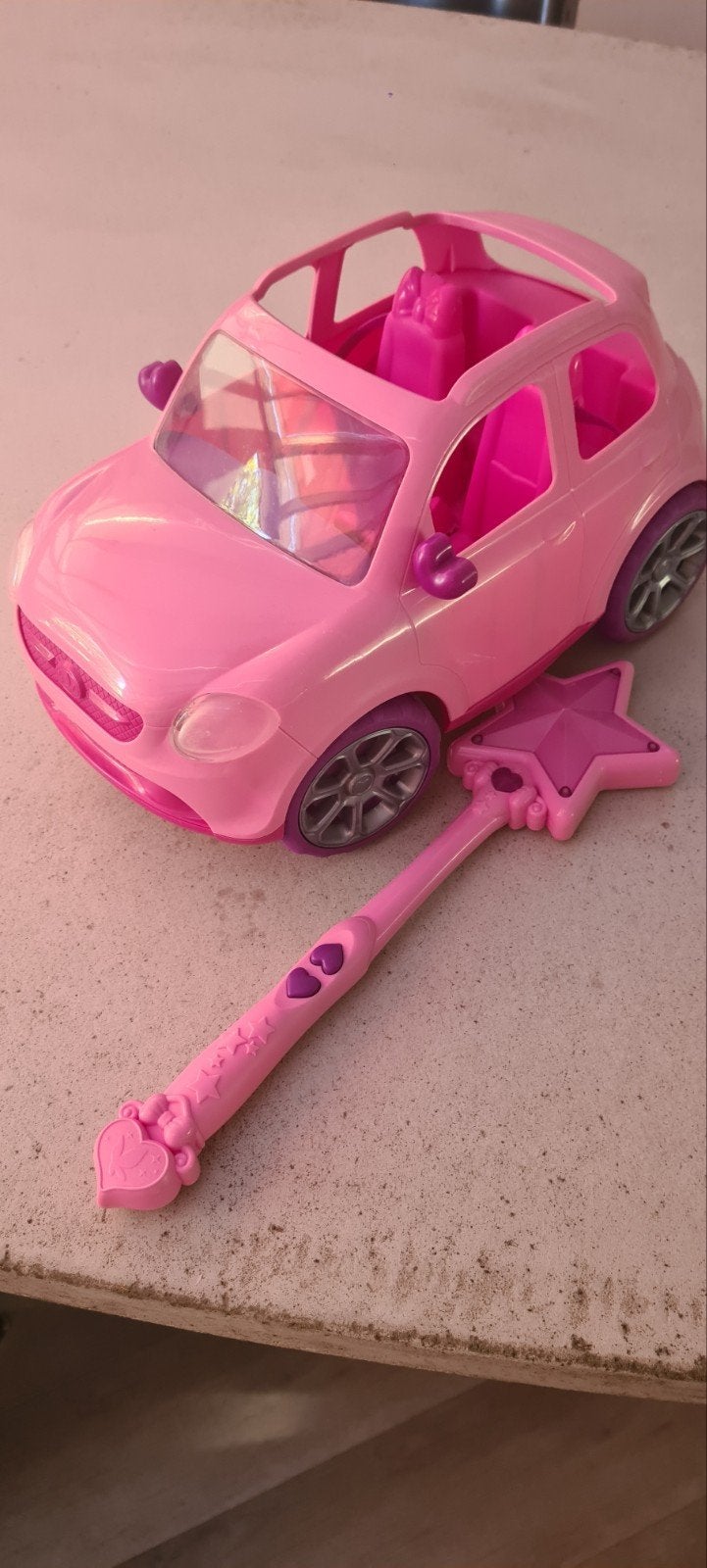Roze bestuurbare poppenauto met toverstaf voor bijv barbies, Ophalen, Zo goed als nieuw, Meisje