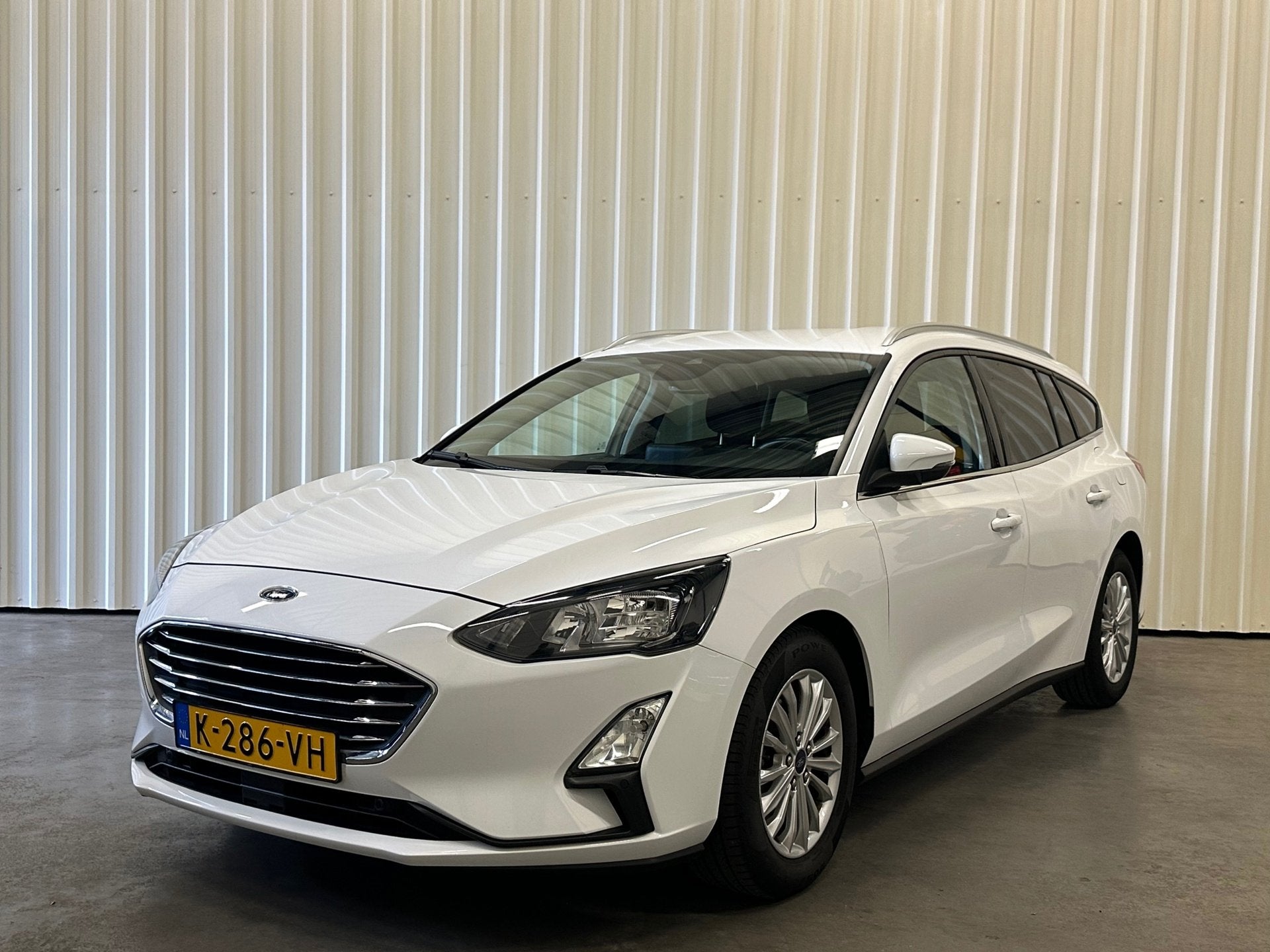 Ford Focus Wagon 1.0 EcoBoost Hybrid Titanium X 155 pk, Auto's, Stof, Gebruikt, Wit, Origineel Nederlands