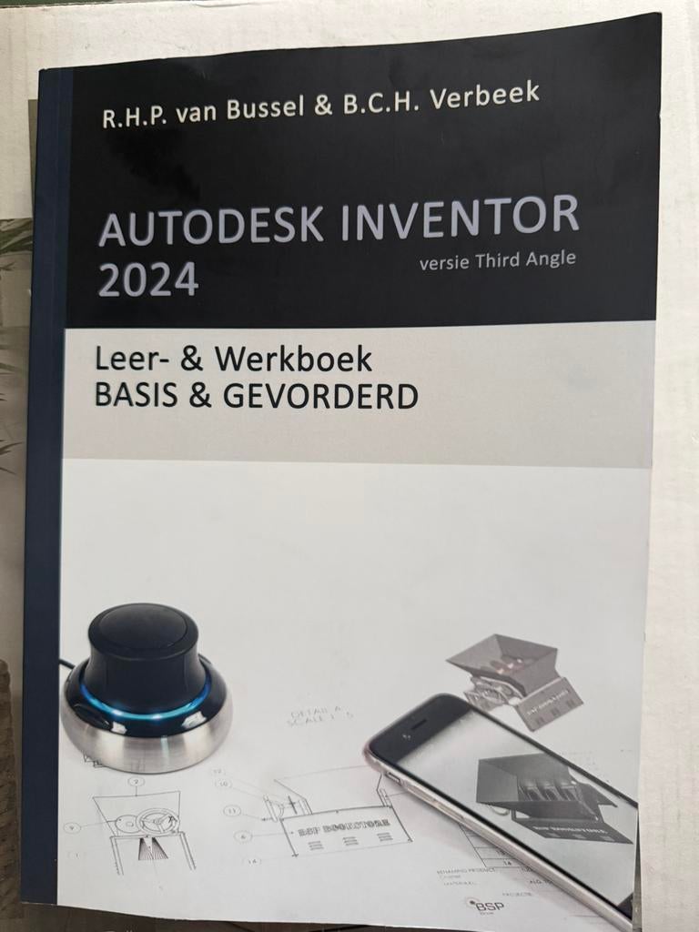 Autodesk inventor 2024, Ophalen of Verzenden, Zo goed als nieuw