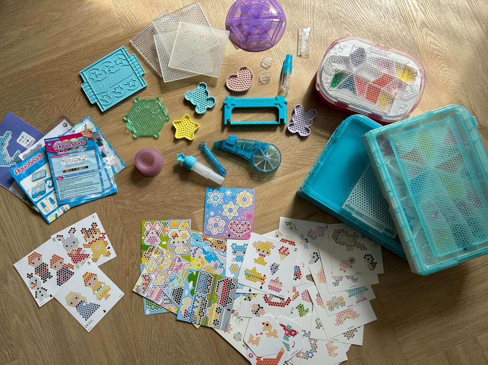 Grote verzameling Aquabeads, Ophalen of Verzenden, Gebruikt, Knutselset