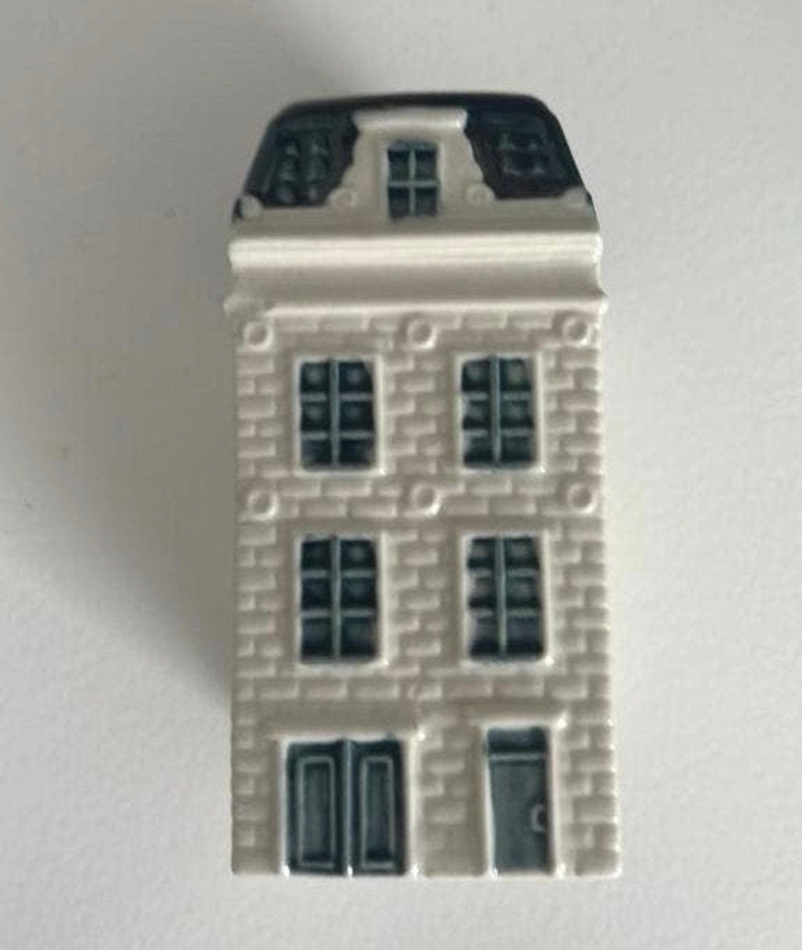 KLM huisje gevuld 43, Ophalen, Zo goed als nieuw, 41 t/m 60, Gevuld
