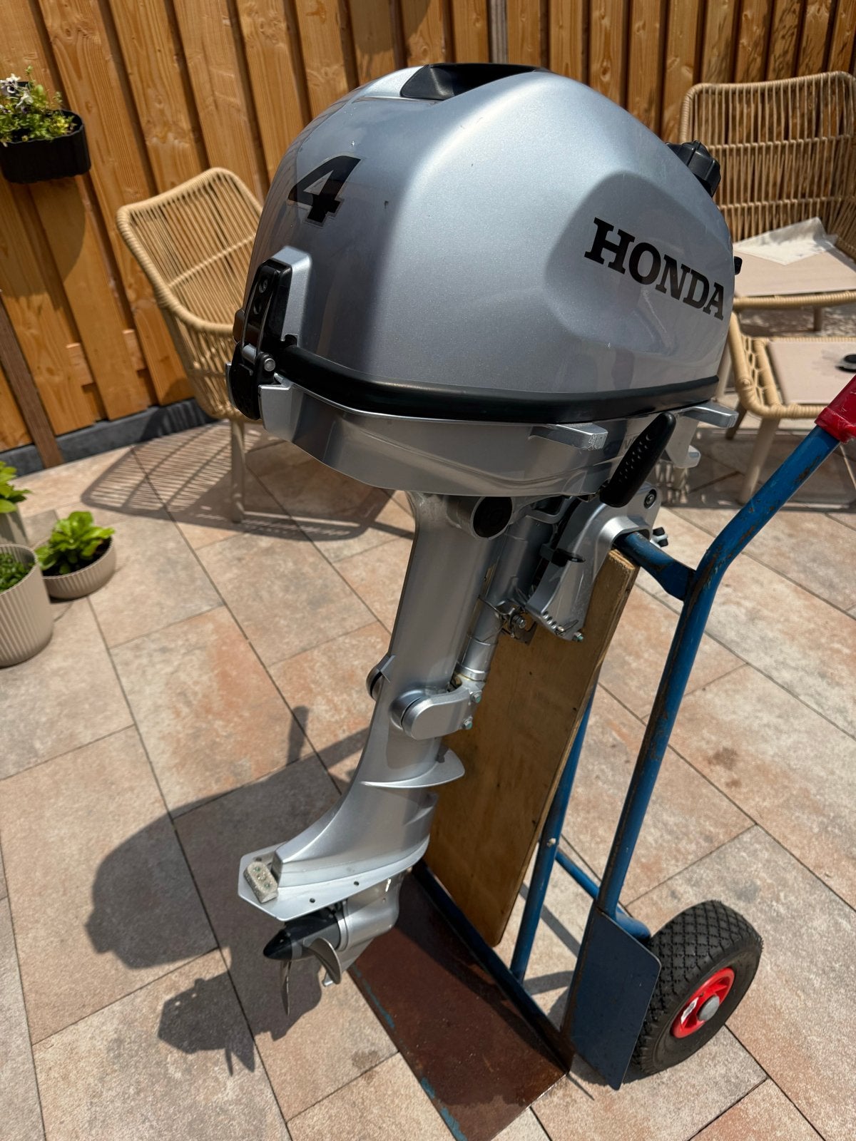 Honda 4 PK Buitenboordmotor - Zo goed als nieuw, Watersport en Boten, Buiten- en Binnenboordmotoren, Ophalen, Minder dan 5 pk