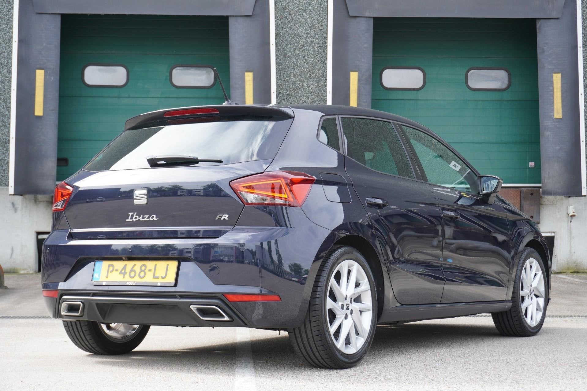 SEAT Ibiza 1.0 EcoTSI 95pk FR Business Intense | Stoelverwar, Auto's, Seat, 12 maanden, 1071 kg, Blauw, Alcantara