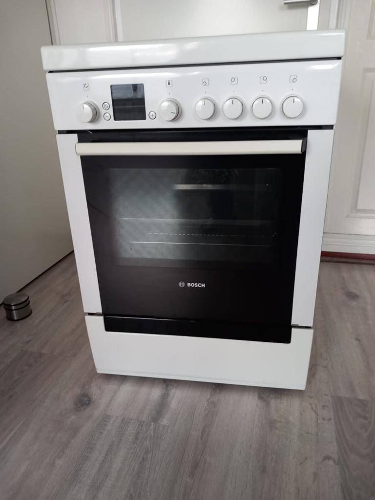 Te koop:Goedwerkende Bosch Gasfornuis met Electrische Oven., Witgoed en Apparatuur, Fornuizen, Ophalen, Gebruikt, 60 cm of meer