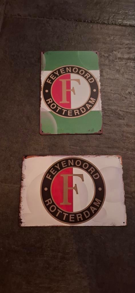 2 x Feyenoord metalen muurplaatjes, Ophalen of Verzenden, Feyenoord